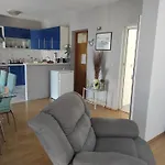 Apartmán With Parking Space Supetar, Brac - 5627 Supetar