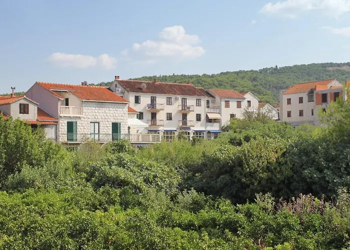 With Parking Space Supetar, Brac - 5627 Supetar