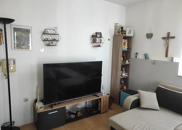 Διαμέρισμα With Parking Space Supetar, Brac - 5627