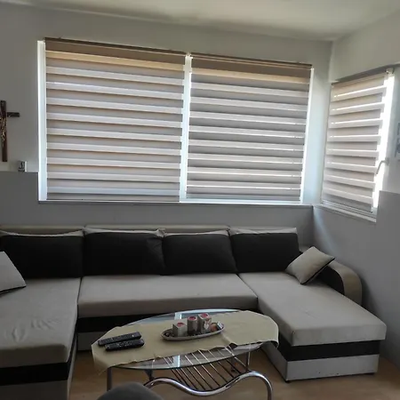With Parking Space Supetar, Brac - 5627 Apartment Supetar